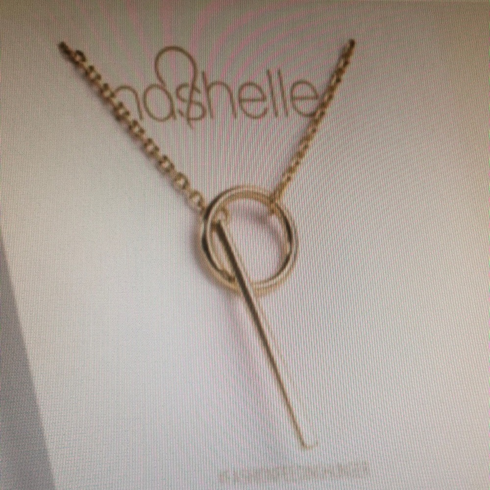 NIP-Gold Y Silhouette Necklace